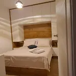 Marcelina 2 In *