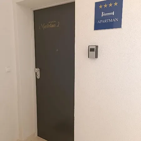 Marcelina 2 In *